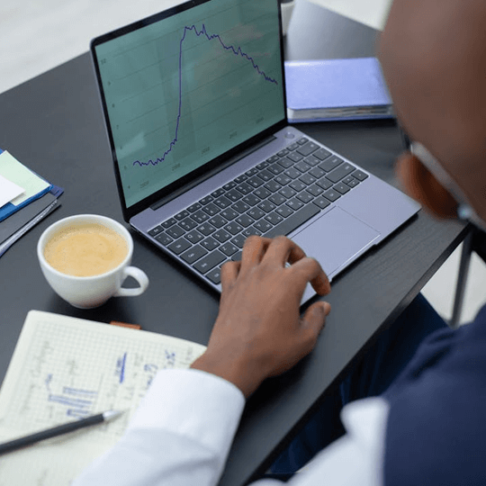 Zignalor - Team von Kryptowährungsexperten